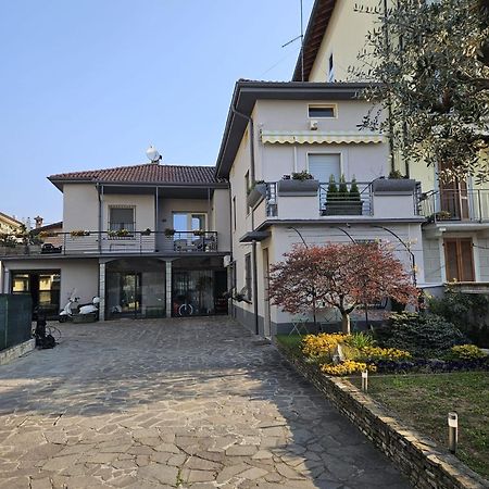 Da Romy Holiday House Mozzo Екстер'єр фото